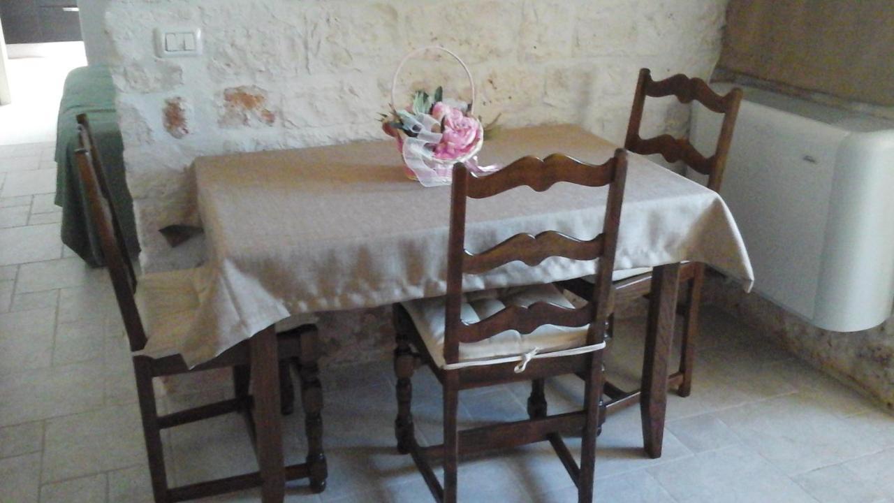 Trullo Sonia Nella Valle D'Itria Di Cisternino Βίλα Εξωτερικό φωτογραφία